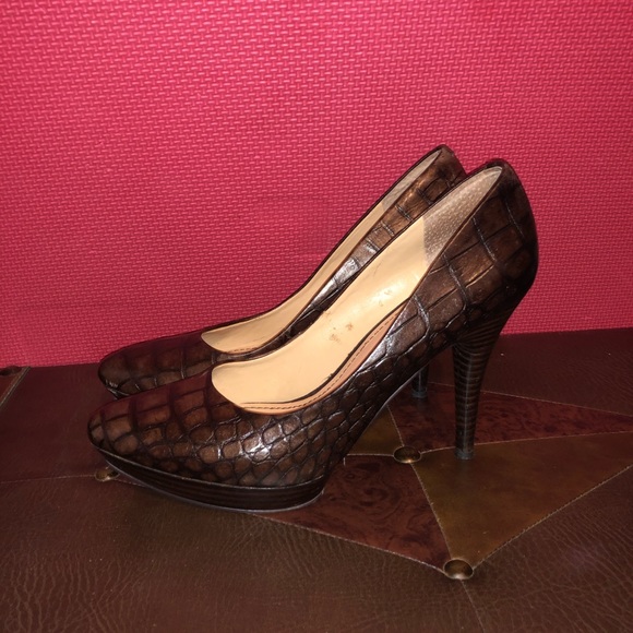 Beautiful platform heels!